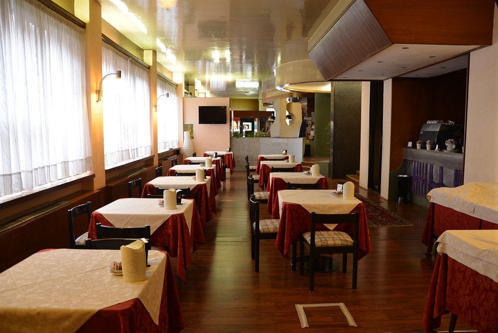 Hotel Salieri Legnago Exterior photo
