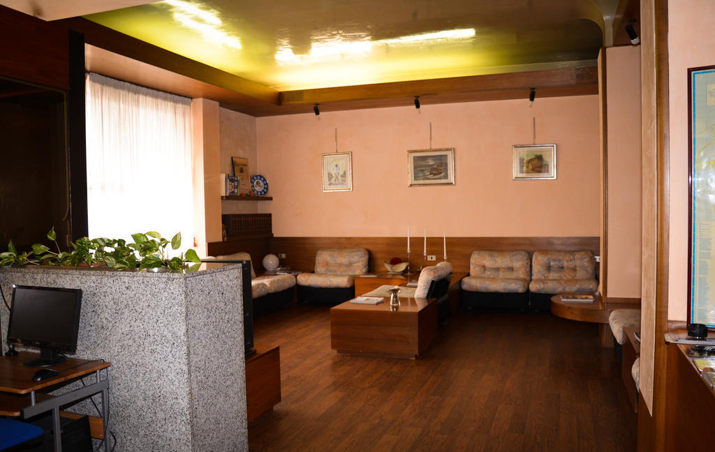 Hotel Salieri Legnago Exterior photo